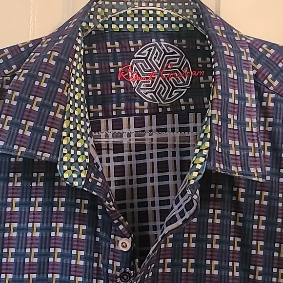Robert Graham button down shirt - Picture 2 of 7